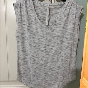 lululemon athletica Women's Sleeveless V-Neck Tank in Heathered Light Gray
